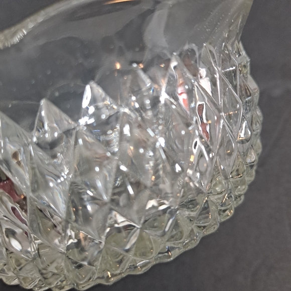 Vintage Three Piece Diamond Point Glass Cream And Sugar Bowl Caddy Set - Picture 4 of 13